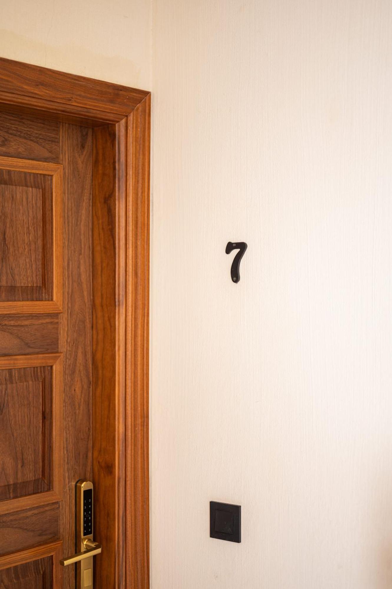 Apartamentos Gravina 56 Seville Ngoại thất bức ảnh
