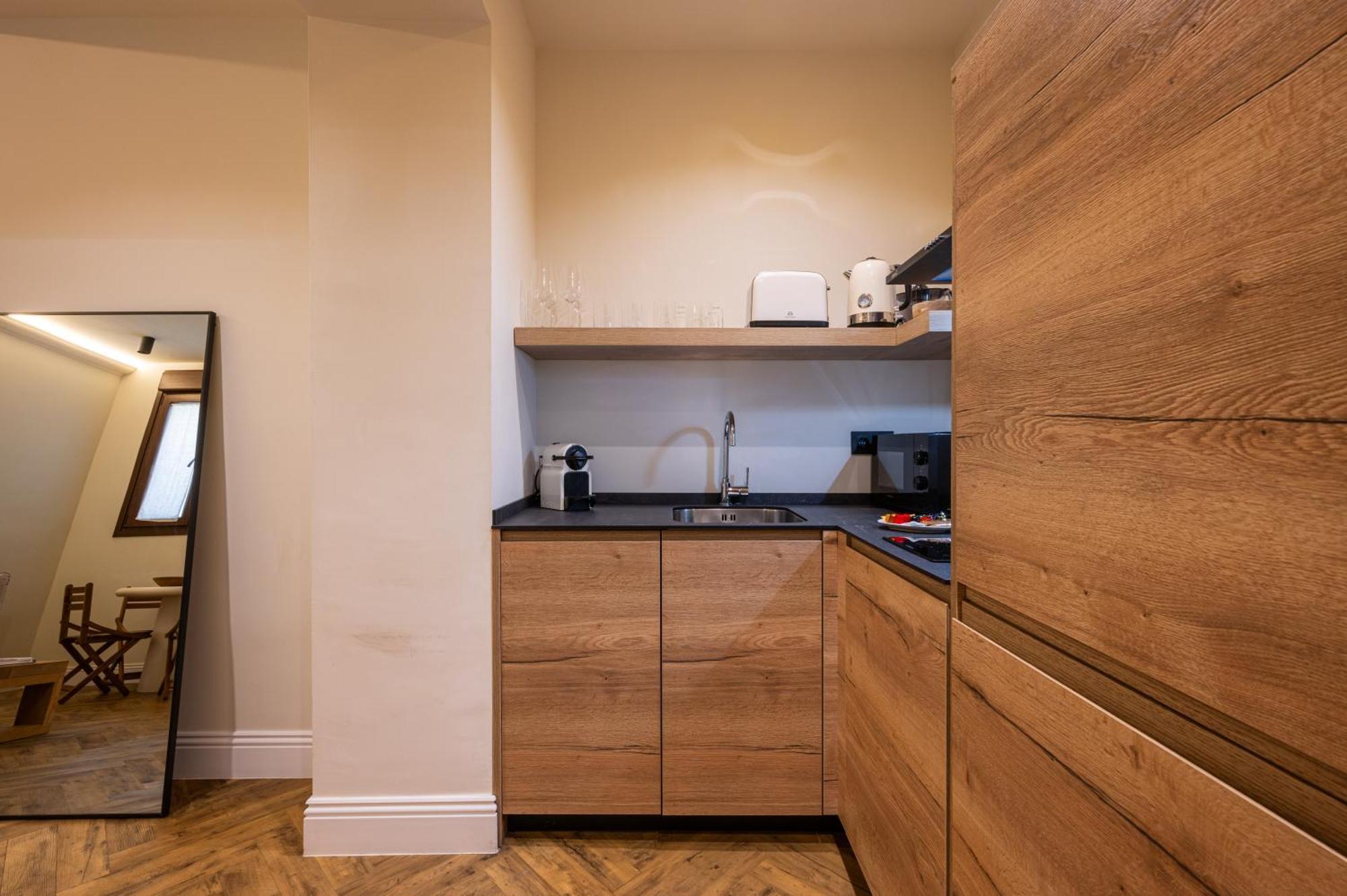 Apartamentos Gravina 56 Seville Ngoại thất bức ảnh
